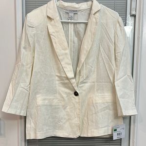 Arbor Cream Blazer with Textured Fabric and Oversized Fit